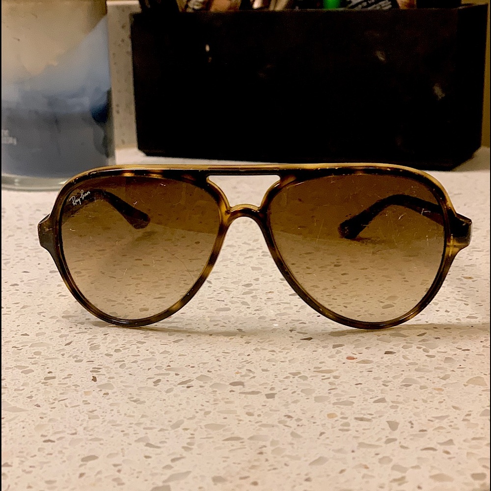 Ray bans